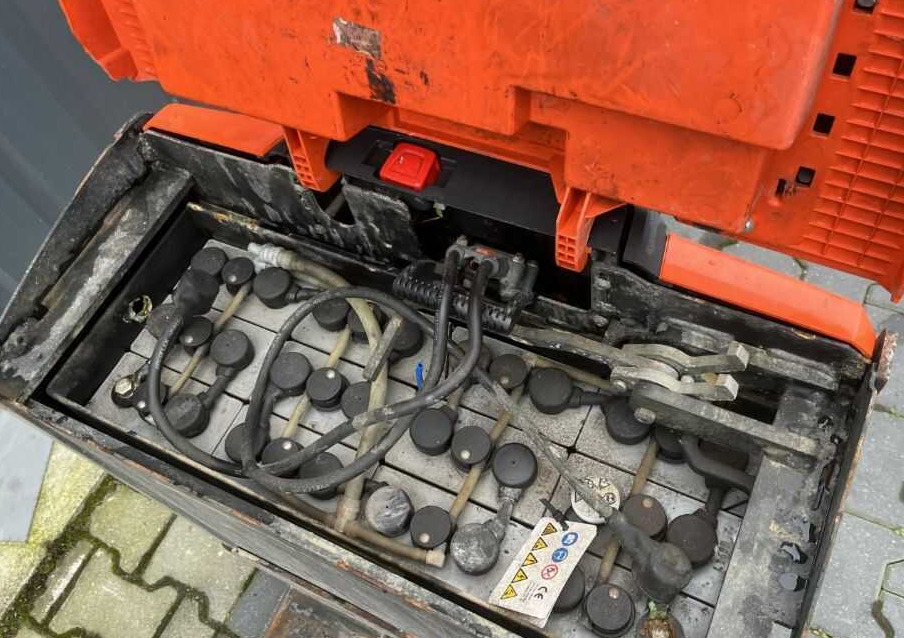 BT LWE250 - Тележка: фото 5 BT LWE250 - Тележка: фото 5