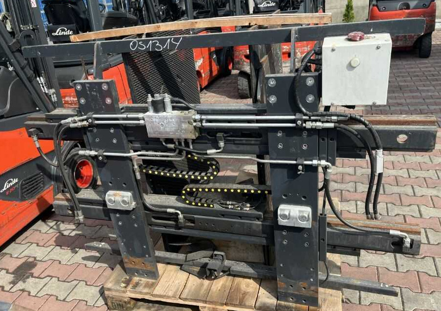 Cascade UEC-07-2003 R0, Kartonklammer - Захват для Погрузочно-разгрузочной техники: фото 4 Cascade UEC-07-2003 R0, Kartonklammer - Захват для Погрузочно-разгрузочной техники: фото 4