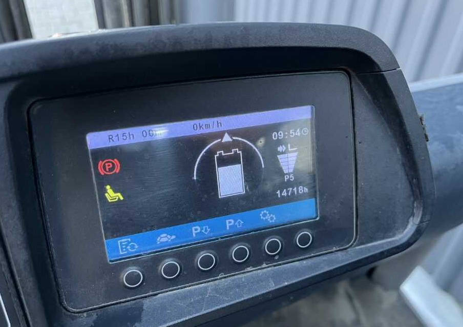 Электропогрузчик Jungheinrich EFG220: фото 6