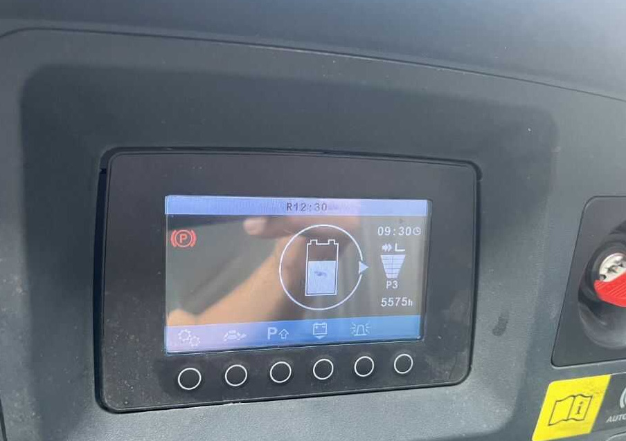 Jungheinrich ETV214 - Ричтрак: фото 5 Jungheinrich ETV214 - Ричтрак: фото 5