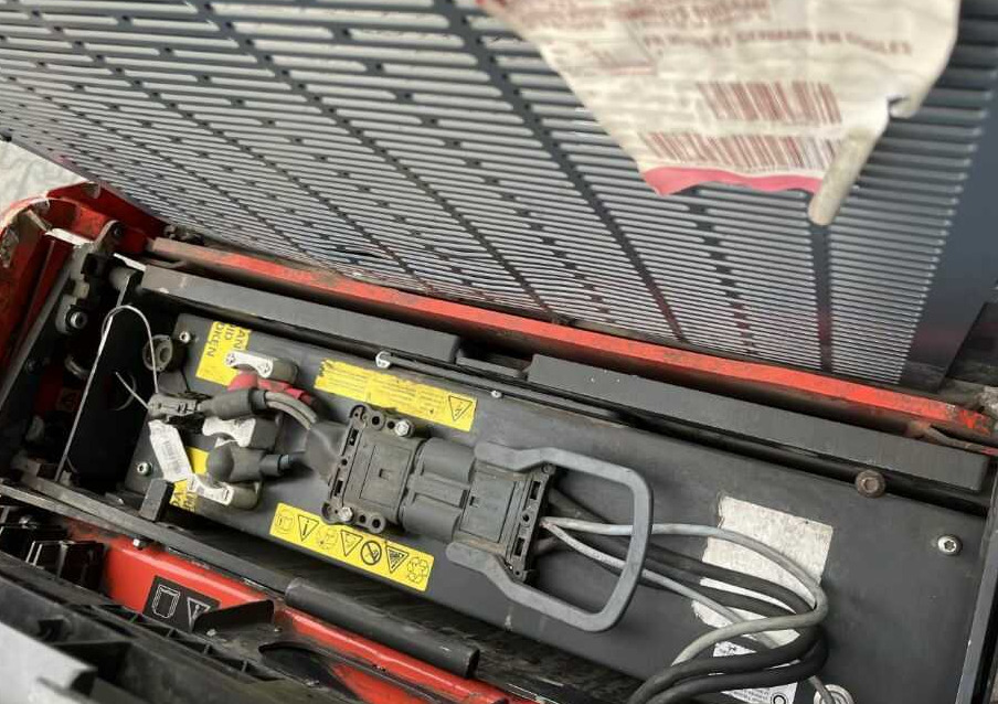 Штабелер Linde D08: фото 6