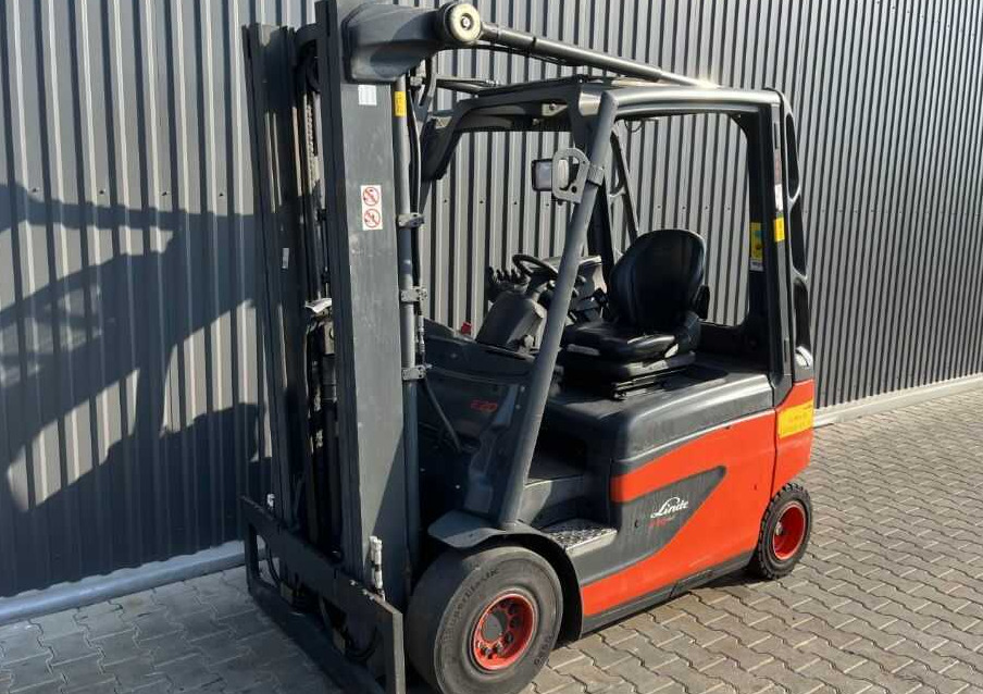 Linde E20-01 - Электропогрузчик: фото 1 Linde E20-01 - Электропогрузчик: фото 1