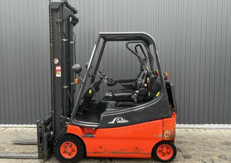 Linde E20 - Электропогрузчик: фото 2 Linde E20 - Электропогрузчик: фото 2
