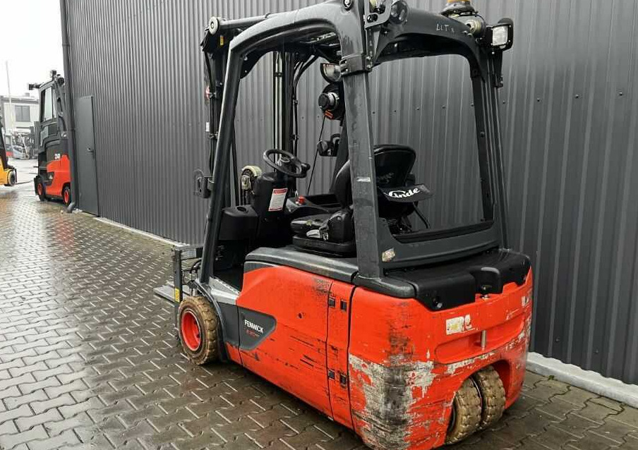Linde E20L-02 - Электропогрузчик: фото 3 Linde E20L-02 - Электропогрузчик: фото 3