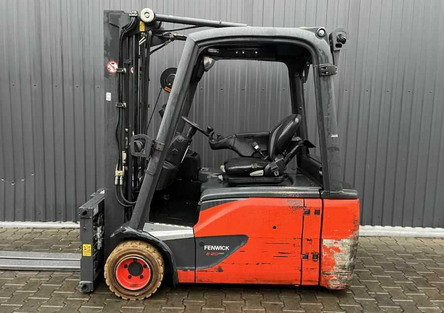 Linde E20L-02 - Электропогрузчик: фото 2 Linde E20L-02 - Электропогрузчик: фото 2