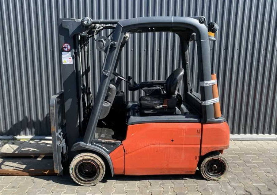 Linde E20PL-01 - Электропогрузчик: фото 2 Linde E20PL-01 - Электропогрузчик: фото 2