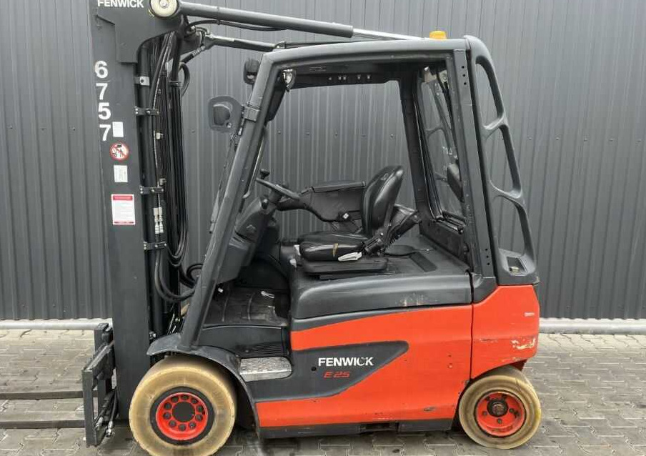 Linde E25-01 - Электропогрузчик: фото 2 Linde E25-01 - Электропогрузчик: фото 2