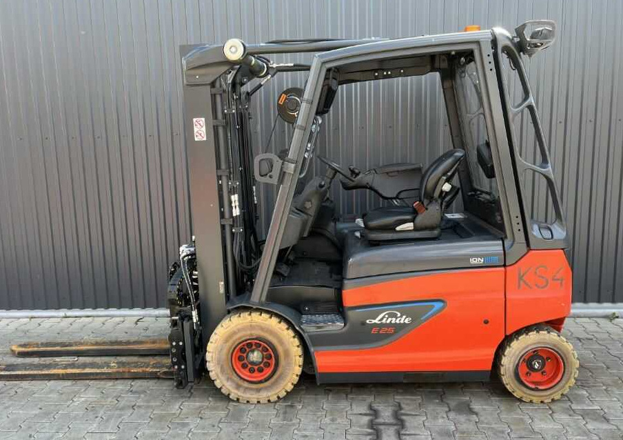 Linde E25-01 - Электропогрузчик: фото 2 Linde E25-01 - Электропогрузчик: фото 2