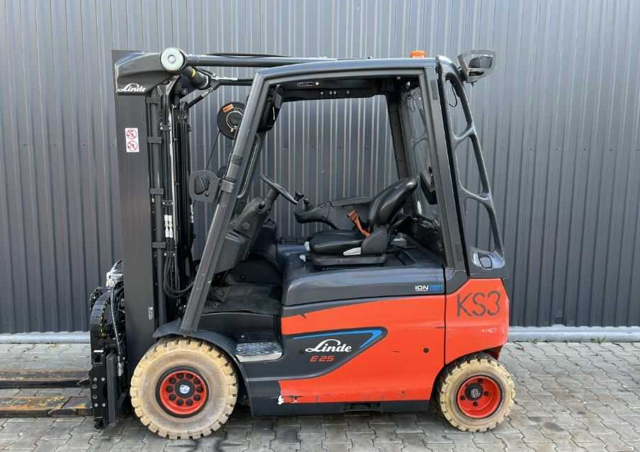Linde E25-01 - Электропогрузчик: фото 2 Linde E25-01 - Электропогрузчик: фото 2