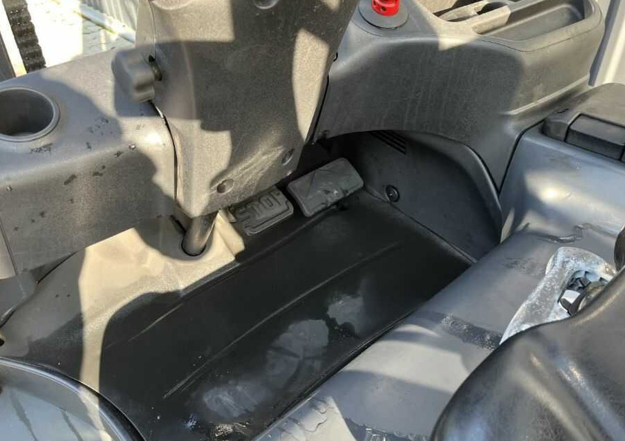 Электропогрузчик Linde E25: фото 8 Электропогрузчик Linde E25: фото 8