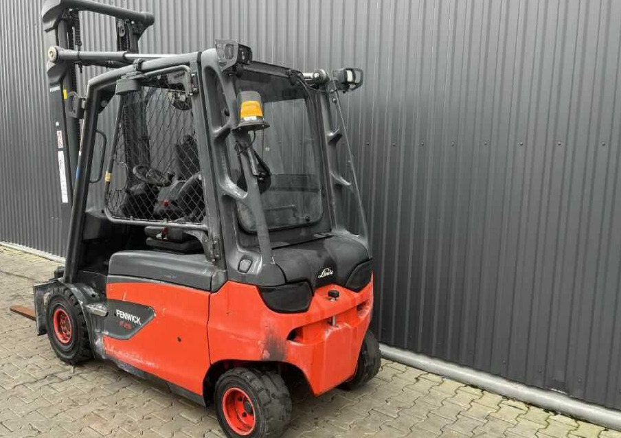 Linde E25L-01 - Электропогрузчик: фото 3 Linde E25L-01 - Электропогрузчик: фото 3