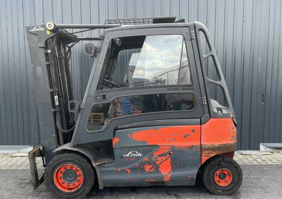 Linde E50HL-01 - Электропогрузчик: фото 2 Linde E50HL-01 - Электропогрузчик: фото 2