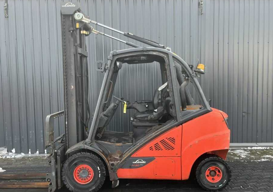 Linde H30D-02 - Дизельный погрузчик: фото 2 Linde H30D-02 - Дизельный погрузчик: фото 2