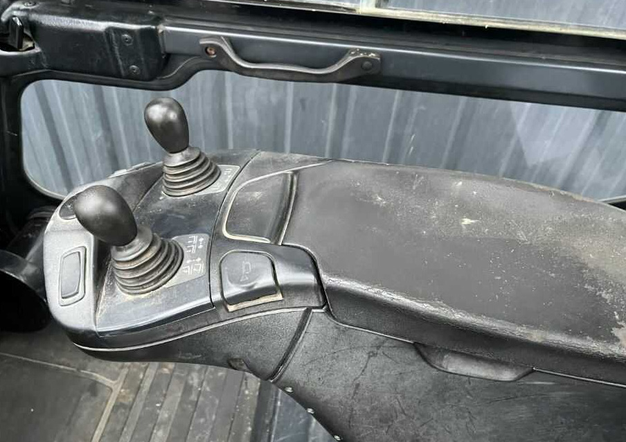 Linde H40T-02 - Газовый погрузчик: фото 5 Linde H40T-02 - Газовый погрузчик: фото 5