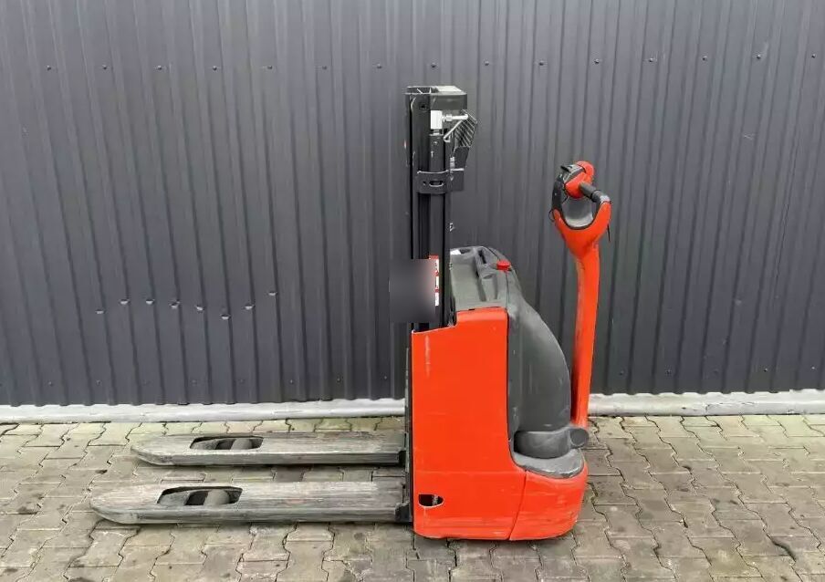 Linde L10 - Штабелер: фото 2 Linde L10 - Штабелер: фото 2