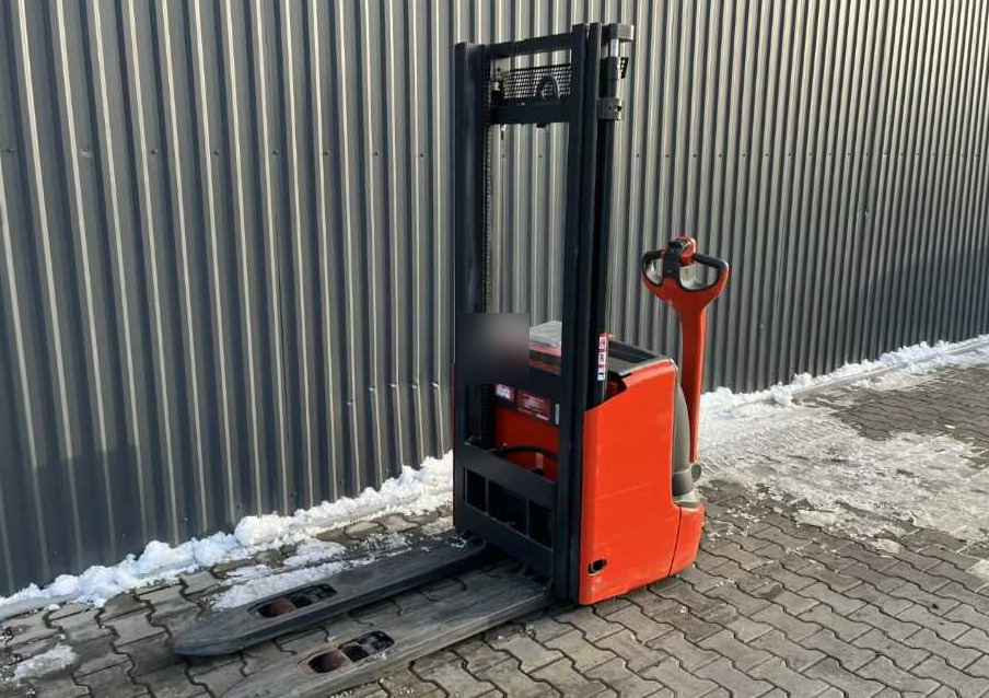 Linde L12L - Штабелер: фото 1 Linde L12L - Штабелер: фото 1