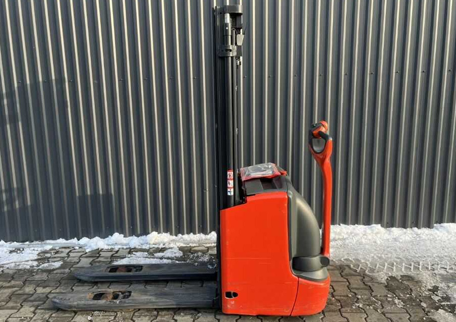 Linde L12L - Штабелер: фото 2 Linde L12L - Штабелер: фото 2