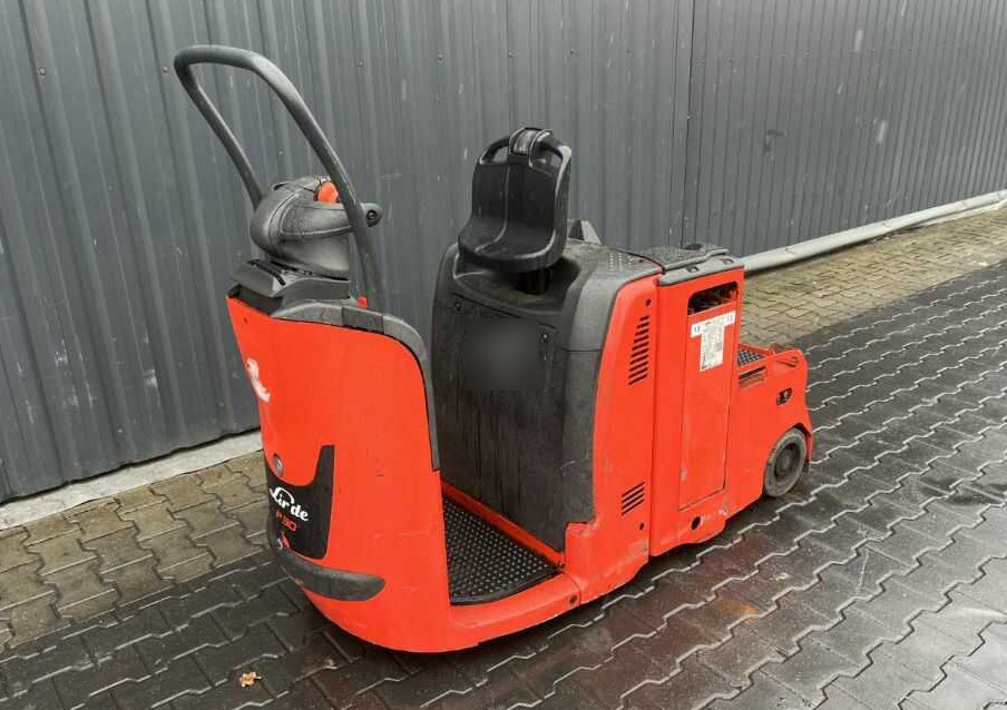 Linde P30 - Складской тягач: фото 1 Linde P30 - Складской тягач: фото 1