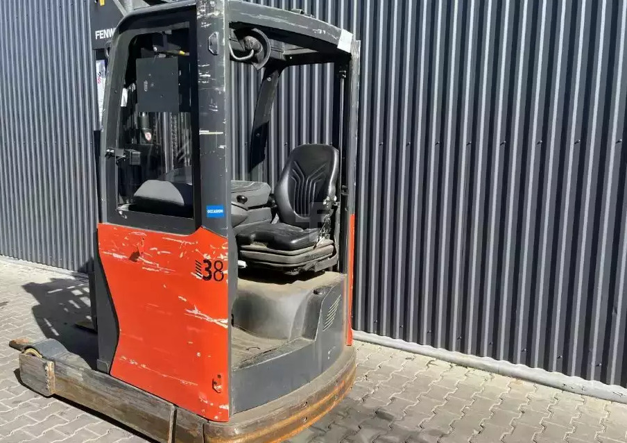 Linde R14-01 - Ричтрак: фото 3 Linde R14-01 - Ричтрак: фото 3