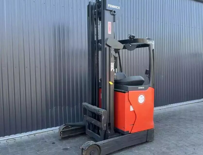 Linde R14-01 - Ричтрак: фото 1 Linde R14-01 - Ричтрак: фото 1