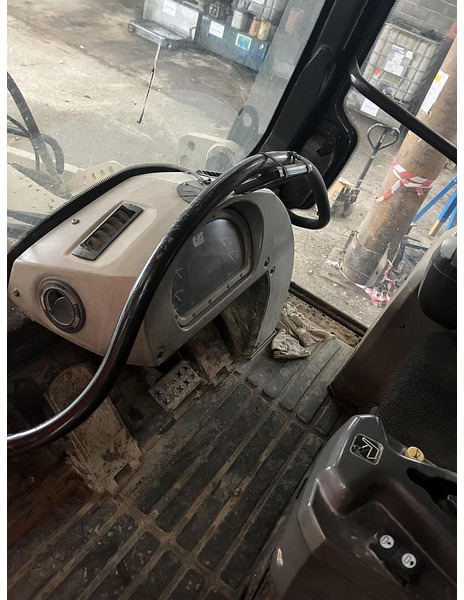 Caterpillar 963D - Гусеничный погрузчик: фото 5 Caterpillar 963D - Гусеничный погрузчик: фото 5