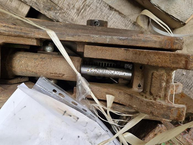 GEITH JCB3CX - Сцепное устройство: фото 4 GEITH JCB3CX - Сцепное устройство: фото 4