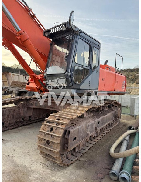 Hitachi ZX650LCH - Гусеничный экскаватор: фото 1 Hitachi ZX650LCH - Гусеничный экскаватор: фото 1