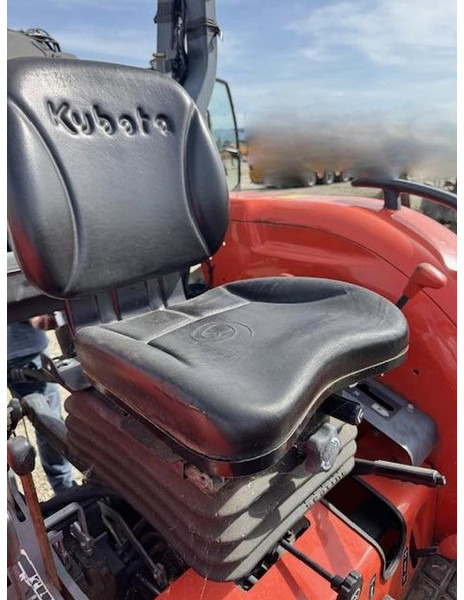 Kubota MK5000 - Трактор: фото 3 Kubota MK5000 - Трактор: фото 3