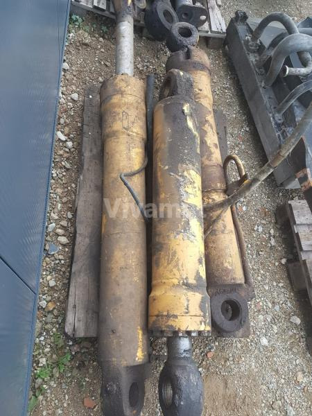 Гидравлический цилиндр для Строительной техники LIEBHERR A914: фото 1