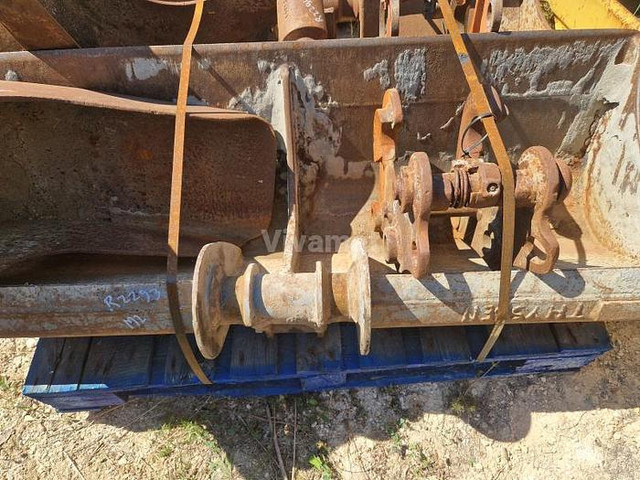 MORIN MORIN M2 - Ковш для экскаватора: фото 1 MORIN MORIN M2 - Ковш для экскаватора: фото 1