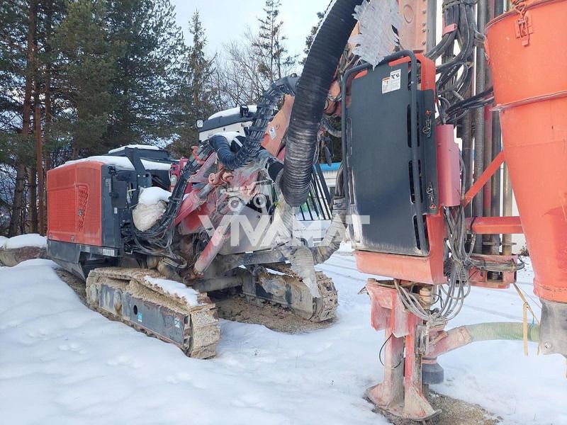 Sandvik DP1100i - Буровая машина: фото 3 Sandvik DP1100i - Буровая машина: фото 3