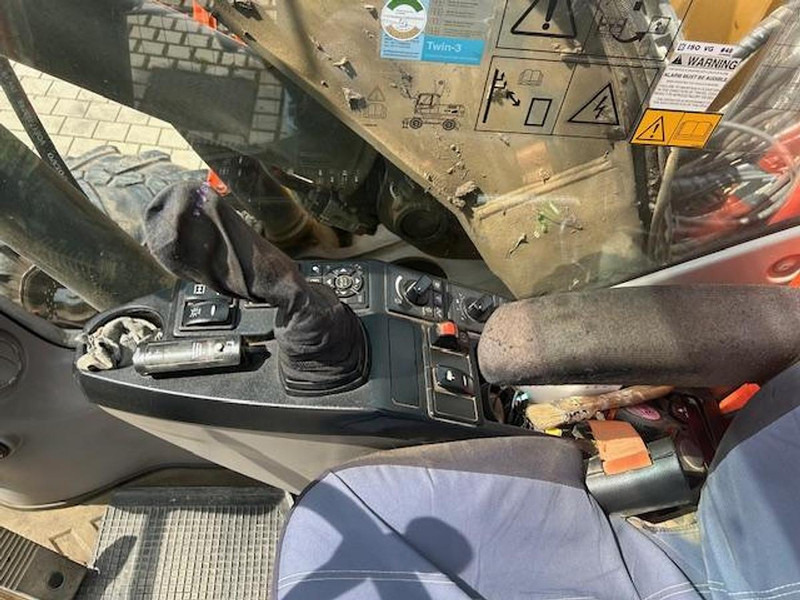 Volvo EWR150E - Колёсный экскаватор: фото 5 Volvo EWR150E - Колёсный экскаватор: фото 5