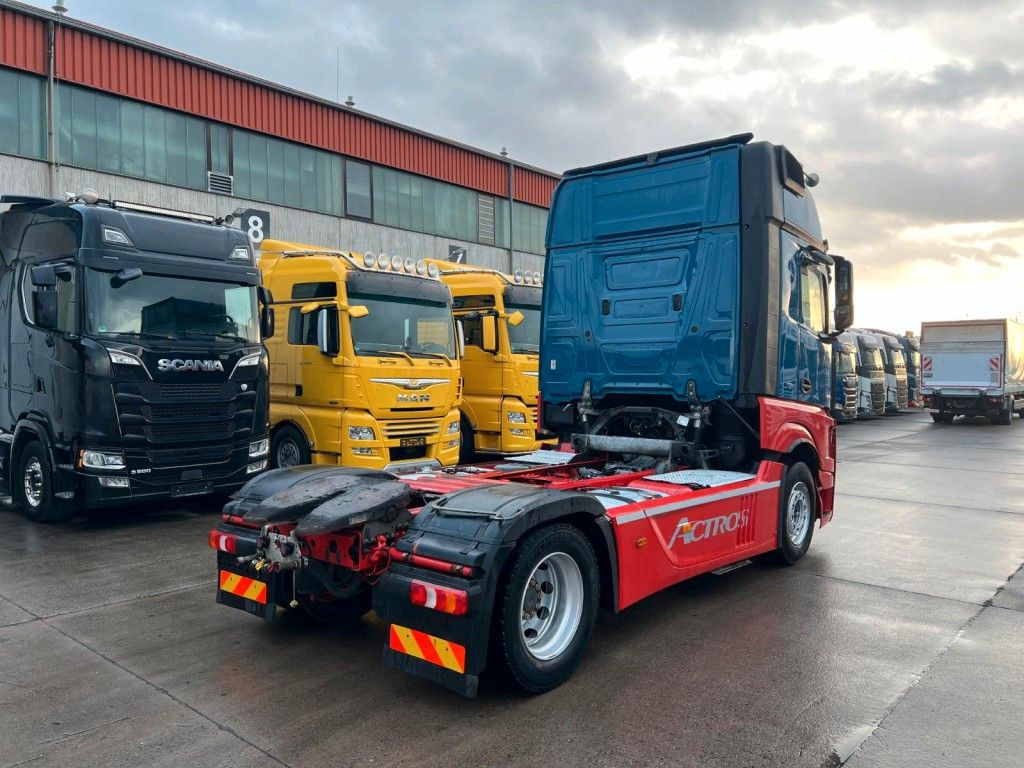 Mercedes-Benz ACTROS 1845 GIGASPACE * AUTOTRANSPORTER * - Автовоз: фото 5 Mercedes-Benz ACTROS 1845 GIGASPACE * AUTOTRANSPORTER * - Автовоз: фото 5