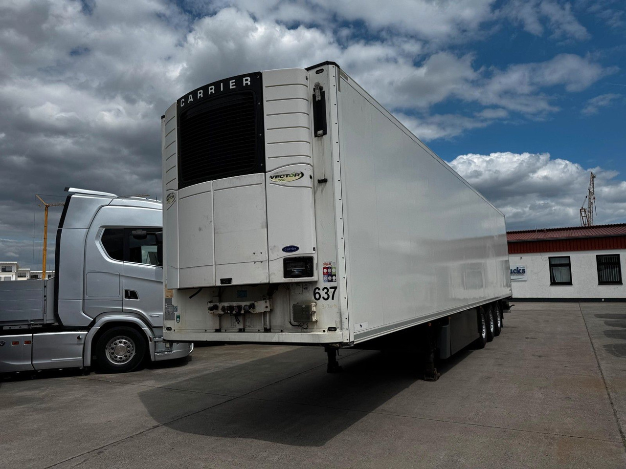 Schmitz Cargobull SKO 24 * CARRIER 1550 * DOPPELSTOCK * PALETTEN - Полуприцеп-рефрижератор: фото 2 Schmitz Cargobull SKO 24 * CARRIER 1550 * DOPPELSTOCK * PALETTEN - Полуприцеп-рефрижератор: фото 2