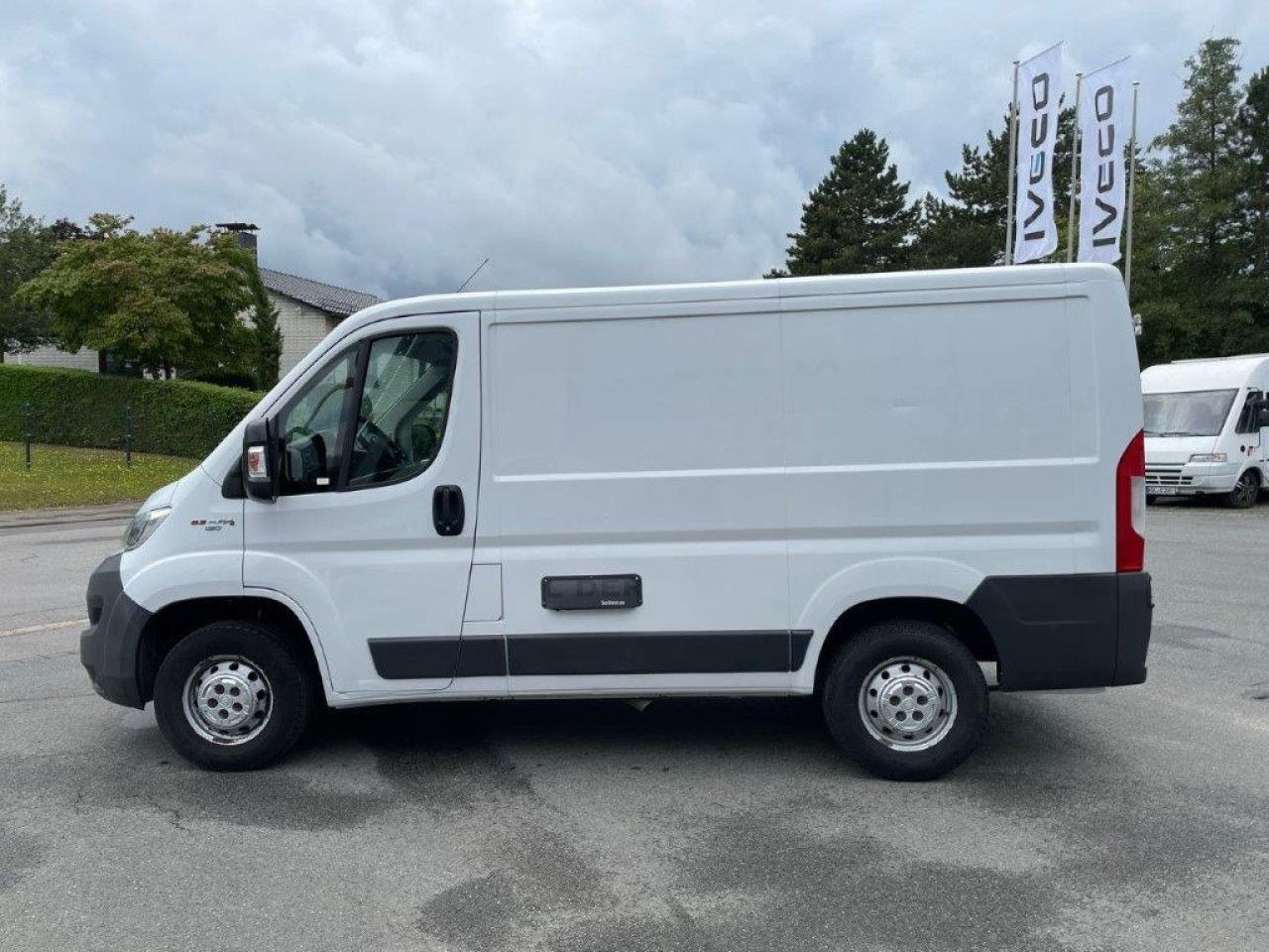 Fiat Ducato 30 130 M-Jet L1H1 Euro6 Klima AHK ZV - Легковой фургон: фото 5 Fiat Ducato 30 130 M-Jet L1H1 Euro6 Klima AHK ZV - Легковой фургон: фото 5