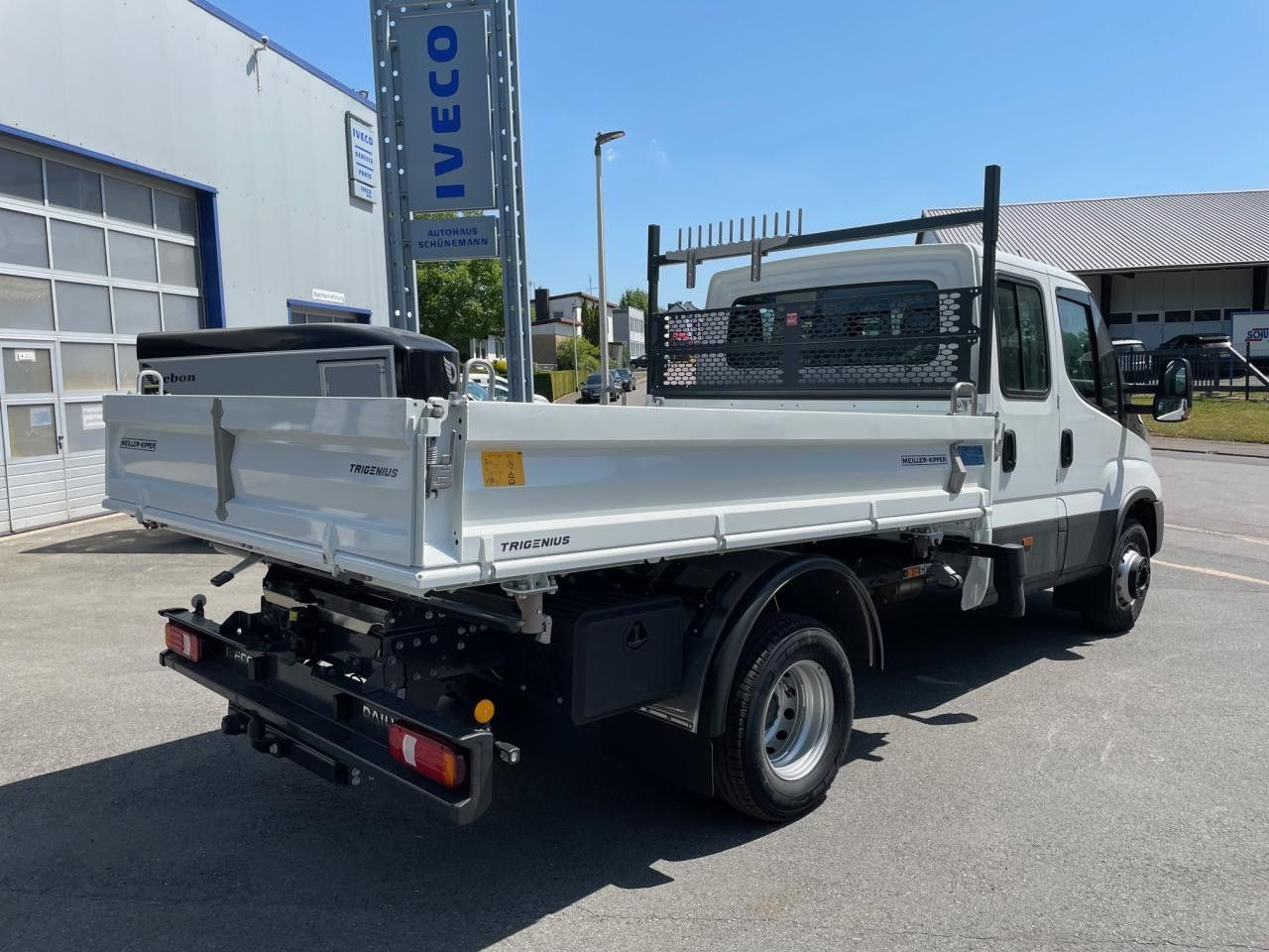 Iveco Daily 70C18H DK - Малотоннажный самосвал: фото 4 Iveco Daily 70C18H DK - Малотоннажный самосвал: фото 4