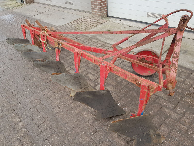 7 schaar ploeg - Плуг: фото 2 7 schaar ploeg - Плуг: фото 2