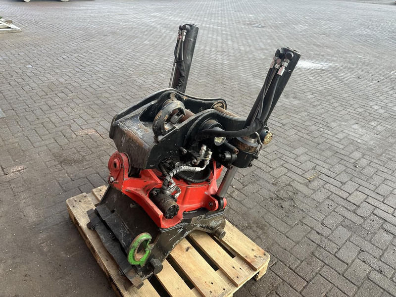 Draaikantelstuk Rototilt R6 - Nieuw - Тилтротатор для Строительной техники: фото 3 Draaikantelstuk Rototilt R6 - Nieuw - Тилтротатор для Строительной техники: фото 3