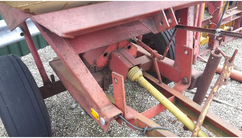 GETROKKEN pendel strooier - Gebruikt - Разбрасыватель удобрений: фото 5 GETROKKEN pendel strooier - Gebruikt - Разбрасыватель удобрений: фото 5