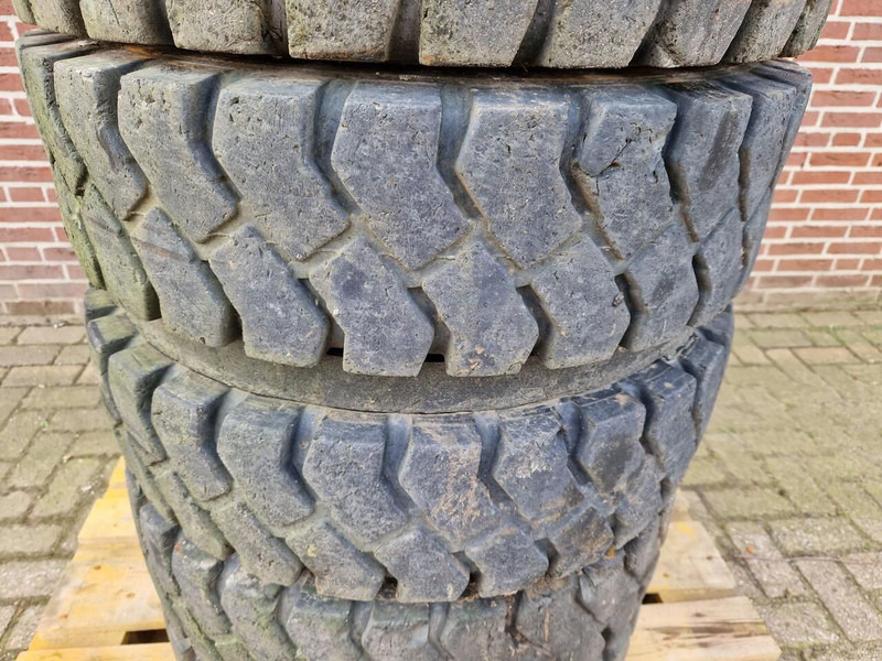 Onbekend Banden - Шины и диски: фото 3 Onbekend Banden - Шины и диски: фото 3