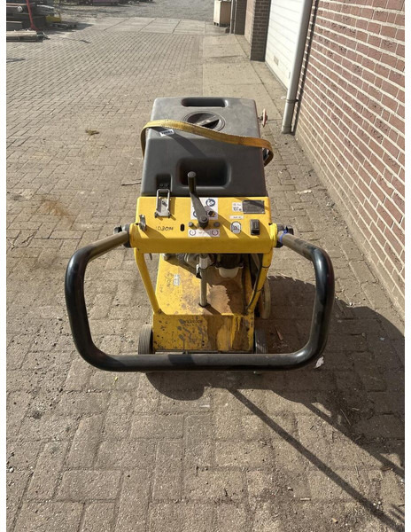 WACKER NEUSON BFS 1345 - Асфальтоукладочная техника: фото 3 WACKER NEUSON BFS 1345 - Асфальтоукладочная техника: фото 3