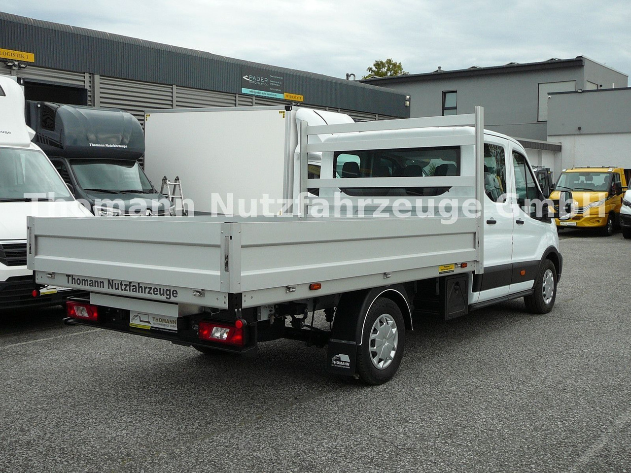 Ford Transit Pritsche Doppelkabine Ford Transit Pritsche Doppelkabine - Малотоннажный бортовой грузовик: фото 5 Ford Transit Pritsche Doppelkabine Ford Transit Pritsche Doppelkabine - Малотоннажный бортовой грузовик: фото 5