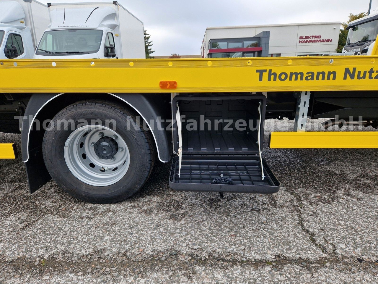 Эвакуатор Iveco DAILY 70C18 Festplateau Alu Premium Navi ACC: фото 7 Эвакуатор Iveco DAILY 70C18 Festplateau Alu Premium Navi ACC: фото 7