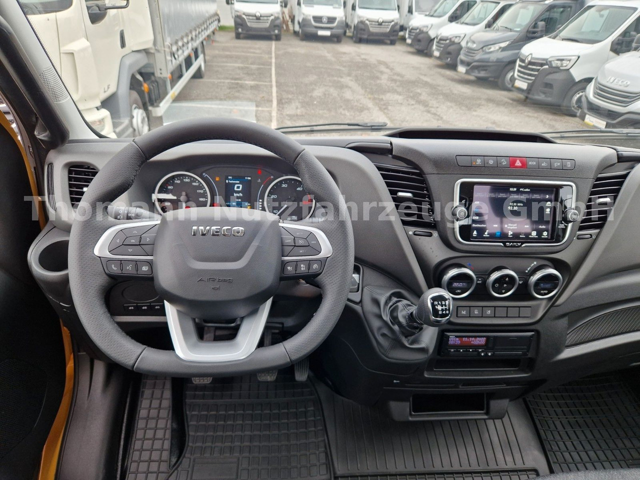 Эвакуатор Iveco DAILY 70C18 Festplateau Alu Premium Navi ACC: фото 22 Эвакуатор Iveco DAILY 70C18 Festplateau Alu Premium Navi ACC: фото 22