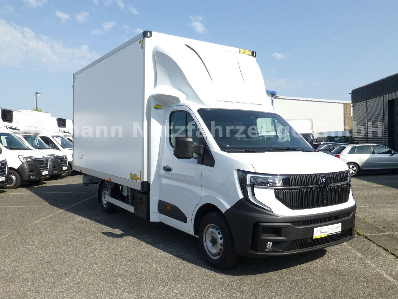 Renault NEW Master 2025 Koffer Türen Möbelkoffer - Малотоннажный фургон: фото 2 Renault NEW Master 2025 Koffer Türen Möbelkoffer - Малотоннажный фургон: фото 2