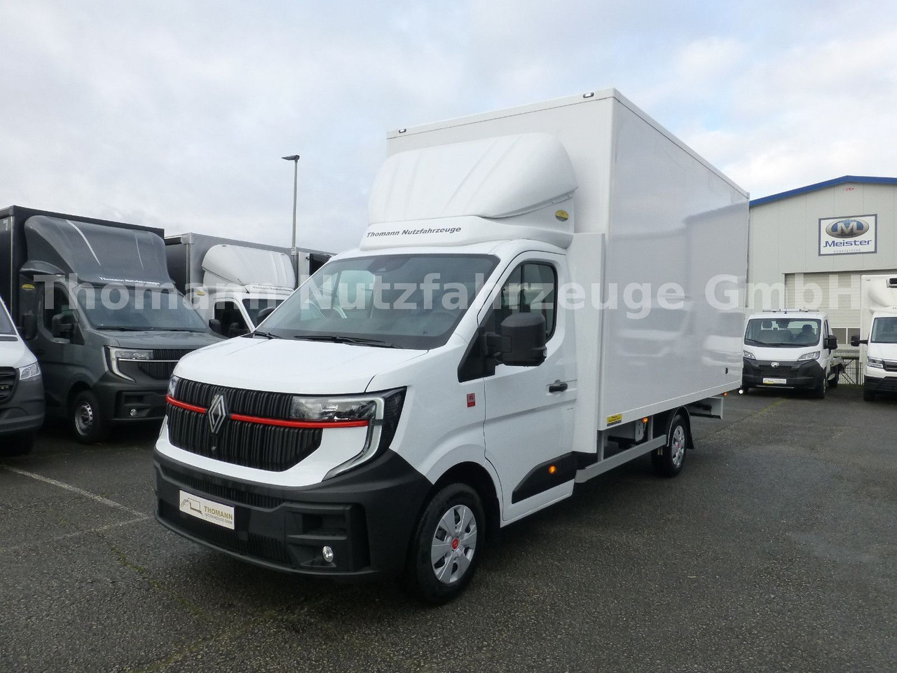 Renault NEW Master Koffer Möbelkoffer Ultralight! - Малотоннажный фургон: фото 2 Renault NEW Master Koffer Möbelkoffer Ultralight! - Малотоннажный фургон: фото 2