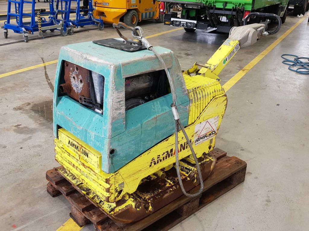 Ammann APH 6530 Rüttelplatte / 539kg / 2018 / Diesel Ammann APH 6530 Rüttelplatte / 539kg / 2018 / Diesel - Виброплита: фото 5 Ammann APH 6530 Rüttelplatte / 539kg / 2018 / Diesel Ammann APH 6530 Rüttelplatte / 539kg / 2018 / Diesel - Виброплита: фото 5
