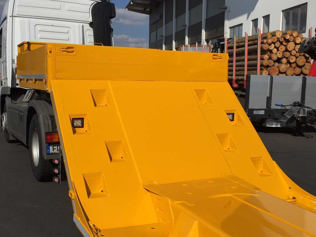 EBERT TLS 43 ST // 32,2to Nutzlast EBERT TLS 43 ST // 32,2to Nutzlast - Низкорамный полуприцеп: фото 5 EBERT TLS 43 ST // 32,2to Nutzlast EBERT TLS 43 ST // 32,2to Nutzlast - Низкорамный полуприцеп: фото 5