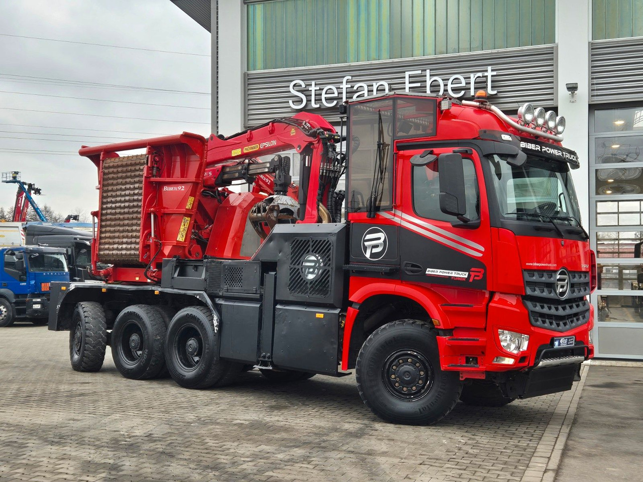 TUROX 8x8 Eschlböck Biber 92 Holzhacker / 1.512h - Грузовик, Автоманипулятор: фото 2 TUROX 8x8 Eschlböck Biber 92 Holzhacker / 1.512h - Грузовик, Автоманипулятор: фото 2