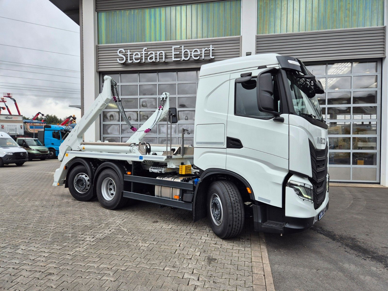 Iveco AS280X50Y/PS ON Meiller AK 16. T Funk AHK - Самосвал: фото 4 Iveco AS280X50Y/PS ON Meiller AK 16. T Funk AHK - Самосвал: фото 4